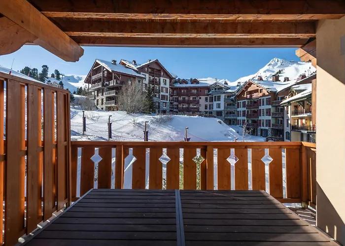 Appartement 4-5 Personnes Skis Aux Pieds Piscine Interieure Sauna Hammam